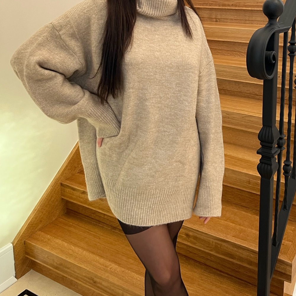 Oversized TurtleNeck Sweater Oat Small